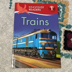 Readers Trains Book - level 1